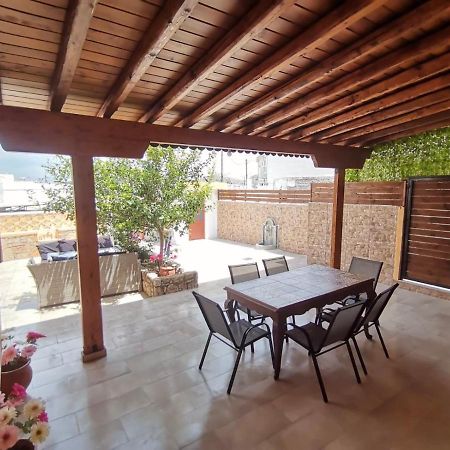 Archangelos Family House Εξωτερικό φωτογραφία